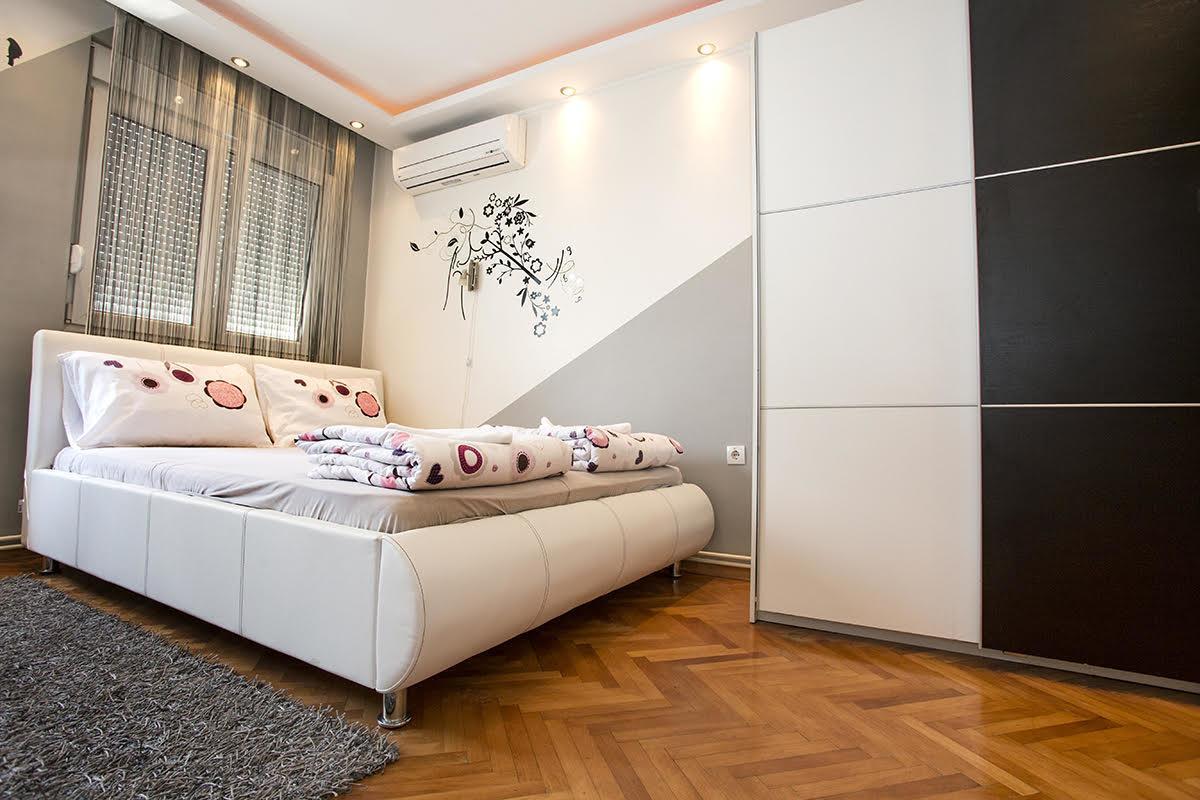 Star Apartment Belgrado Buitenkant foto